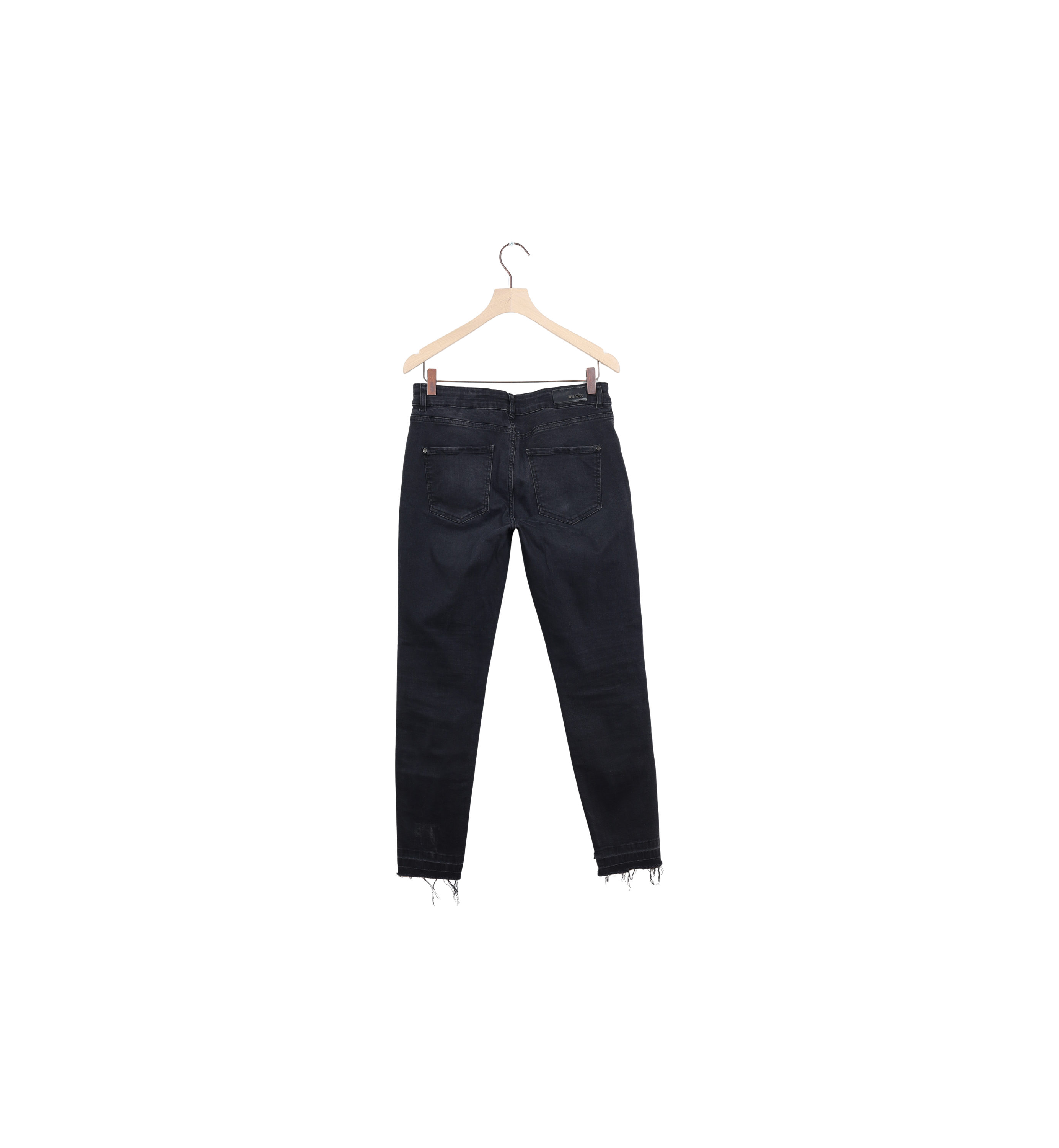 Packshot / Black Denim / ReLoved